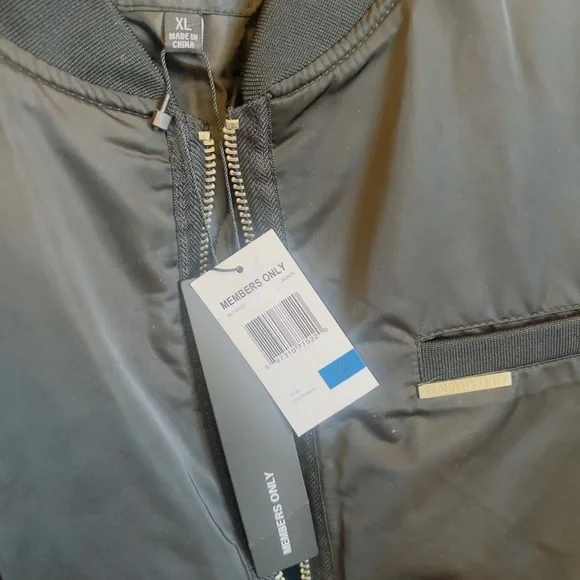 Members Only Women’s Long Black Bomber Jacket – Size XL – Brand New - Picture 4 of 5